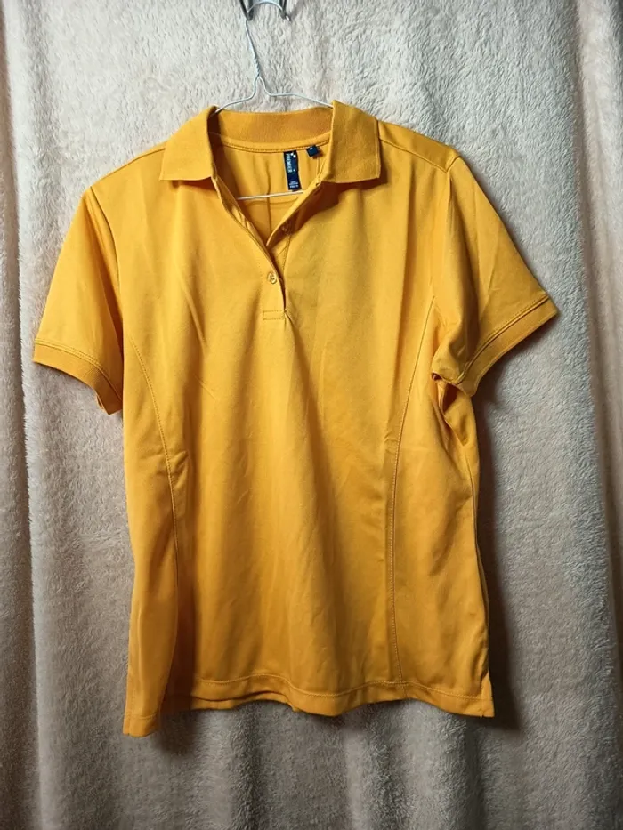 Polo sport homme. Manches courtes. Marque Premier (A340)