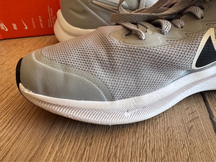 Baskets Nike star runner 3 pointure 38 très bon état - photo numéro 5