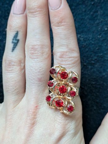 Bague fantaisie a strass