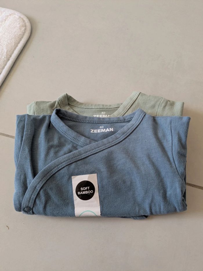 Lot de 2 bodies - photo numéro 3