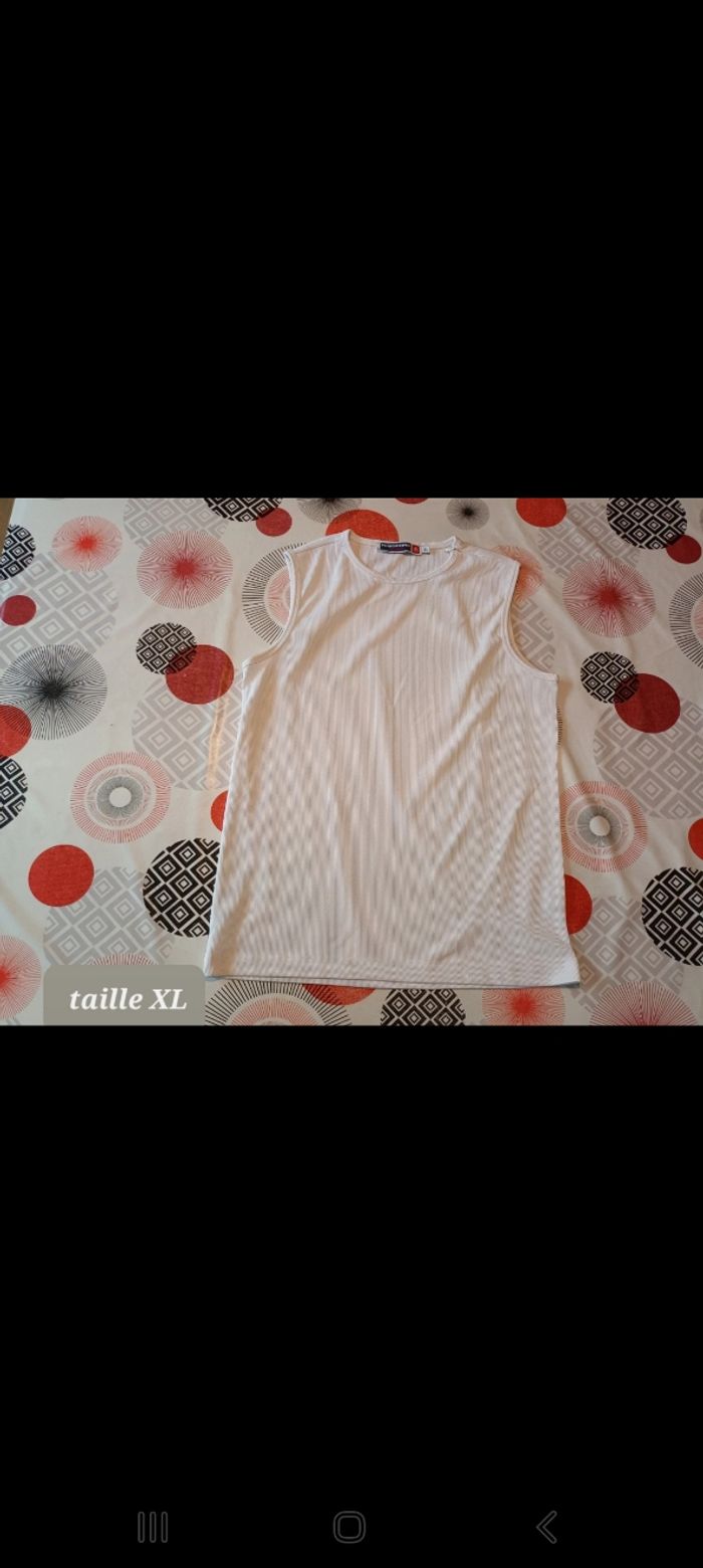 Débardeur t-shirt sans manche 👨 taille XL comme Neuf