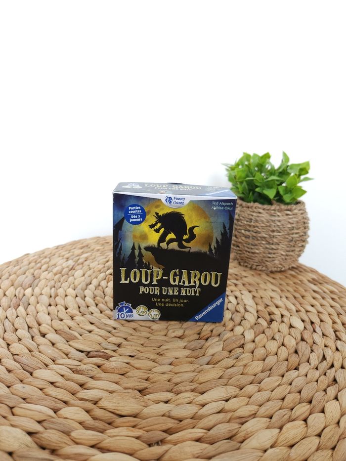 Jeu de cartes Loup-Garou pour une nuit Ravensburger