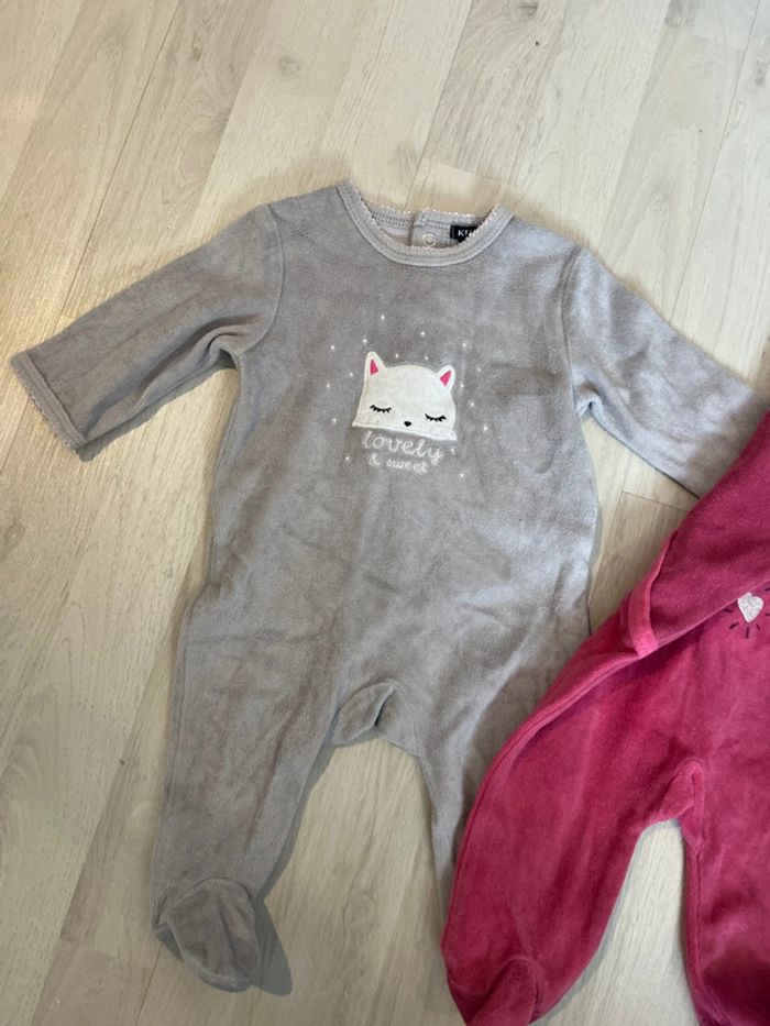 Lot pyjamas 3 mois - photo numéro 2