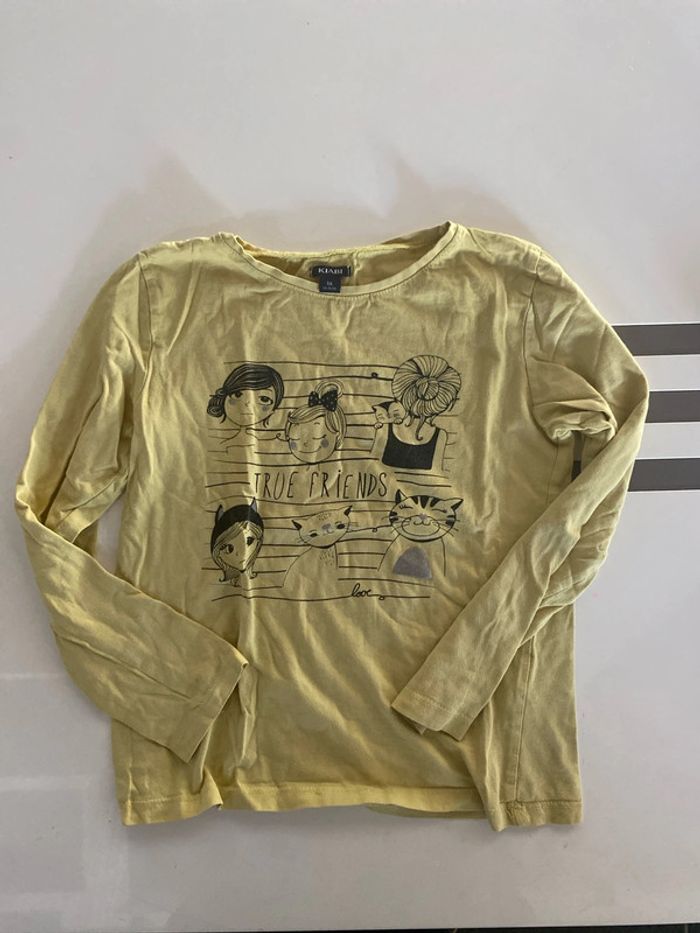 Teeshirt taille 8 ans