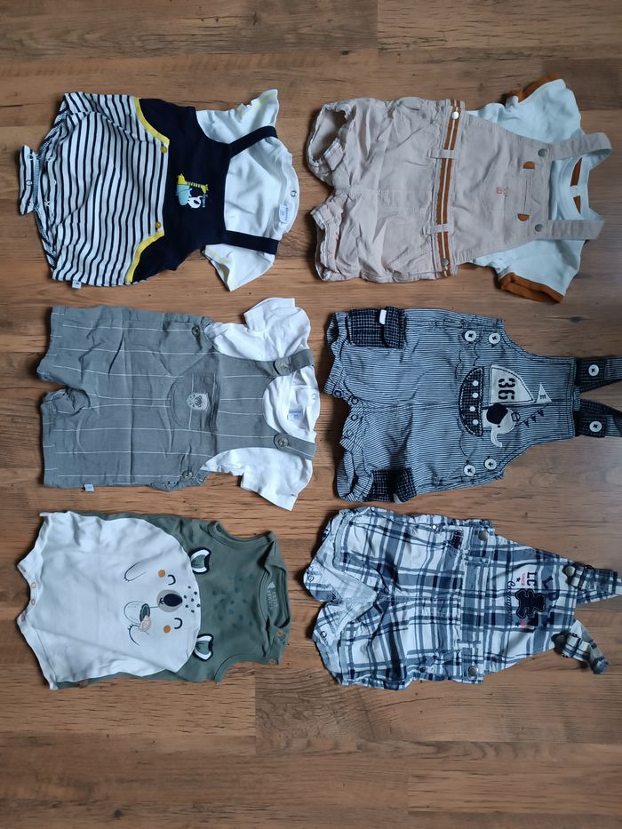 Lot de combinaisons été 6 mois