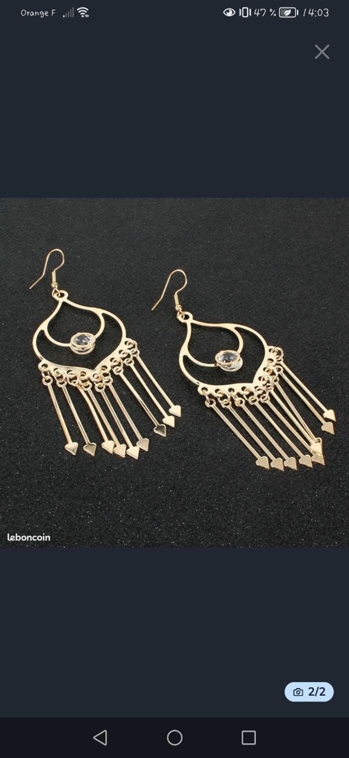 Boucles d'oreilles pendantes