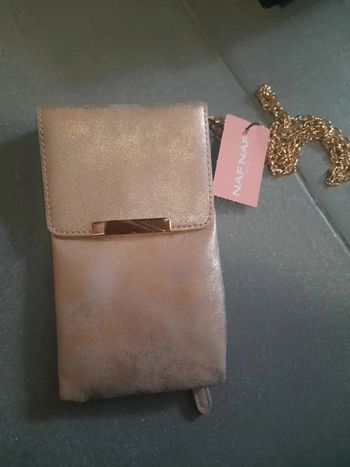 Pochette rose gold naf naf