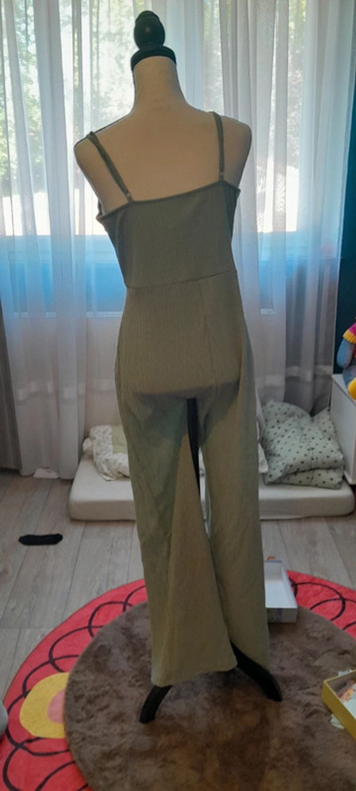 Combinaison pantalon à jambe large - Neuf avec étiquette - Taille 40 de marque Jennyfer ( NN ) - photo numéro 9