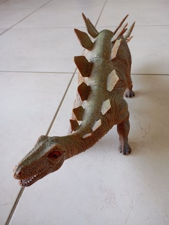 Figurine Grand dinosaure stegosaurus