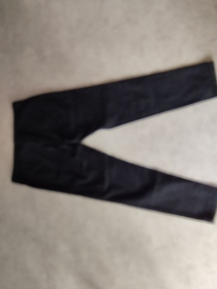 Pantalon  noir Kiabi t42 - photo numéro 3