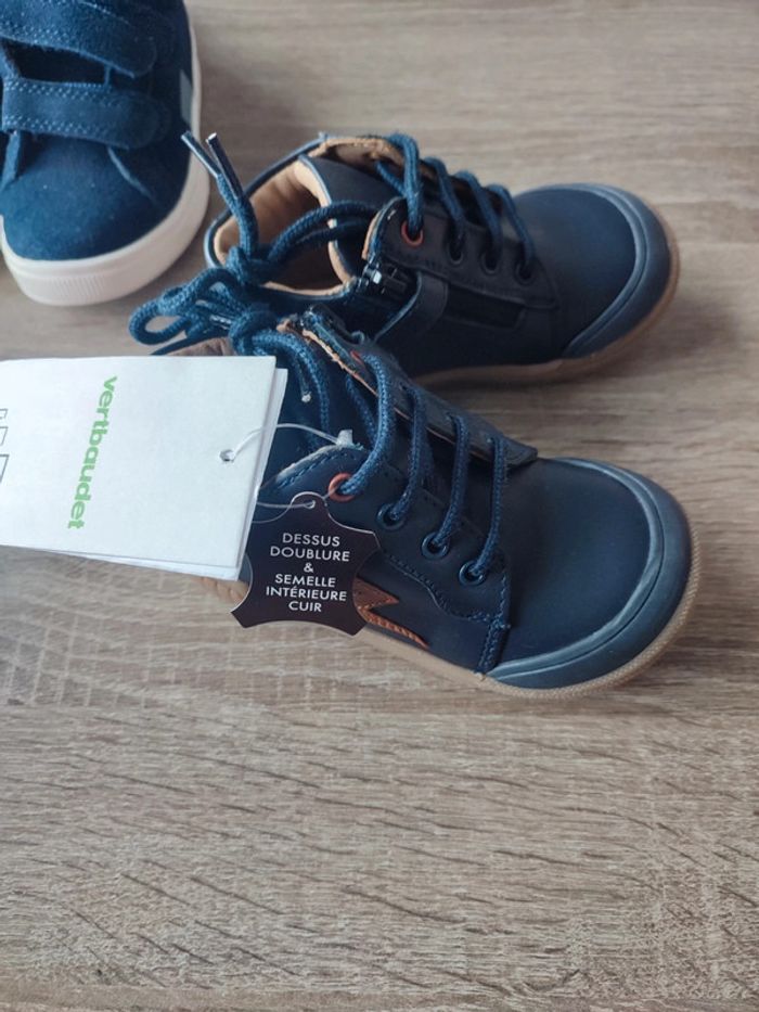 Chaussures enfant taille 23