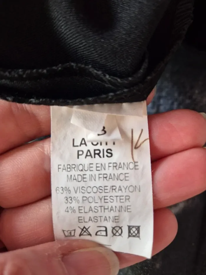 Petite robe noire sans manches La City - photo numéro 6