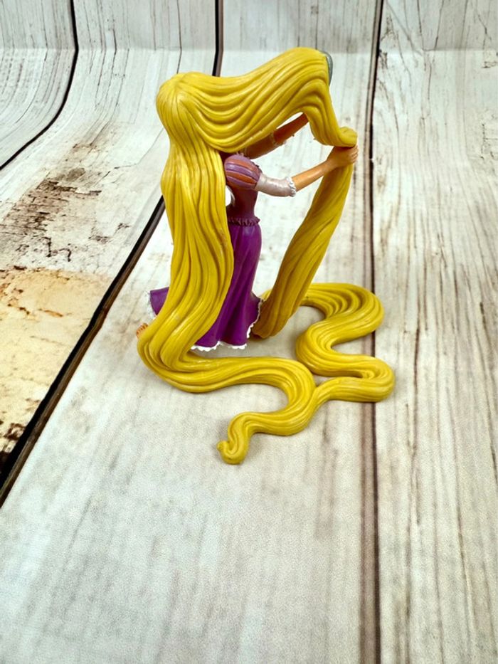 Figurine princesse Disney Bullyland Raiponce - photo numéro 5