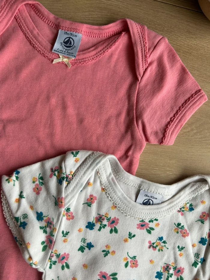 Lot de 2 bodies MC 18 mois - photo numéro 2