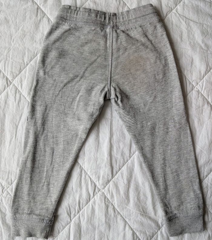 5 joggings - photo numéro 8