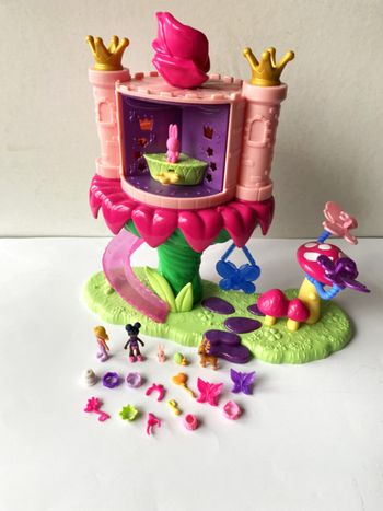Polly Pocket Pollyville coffret le monde féérique des princesses