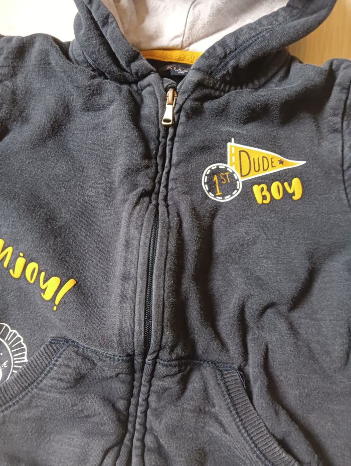 Sweat zippé Kiabi 36 mois - photo numéro 3