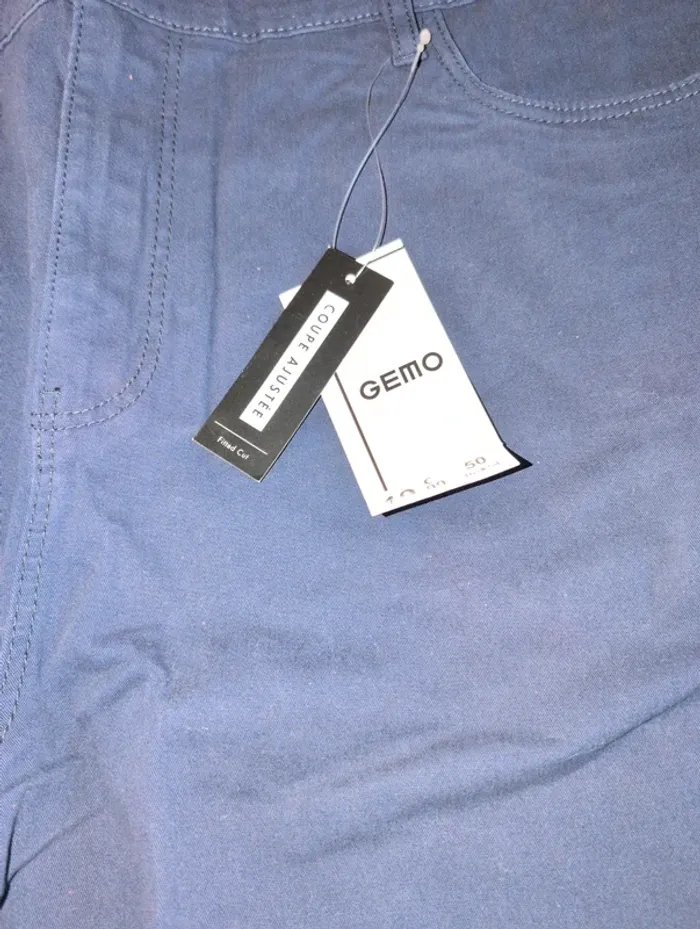 Short bleu marine taille 50 gemo Neuf - photo numéro 4