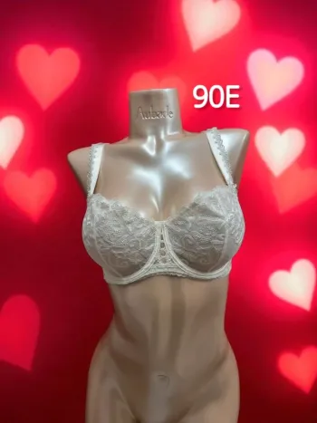 Aubade soutien-gorge corbeille confort * 90E  *