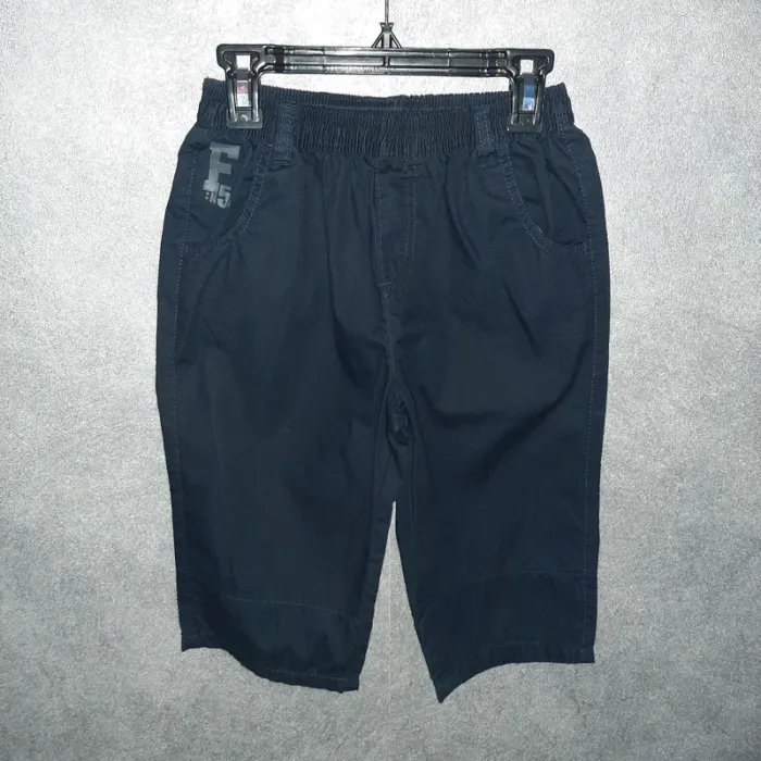 Pantacourt bleu marine 8 ans