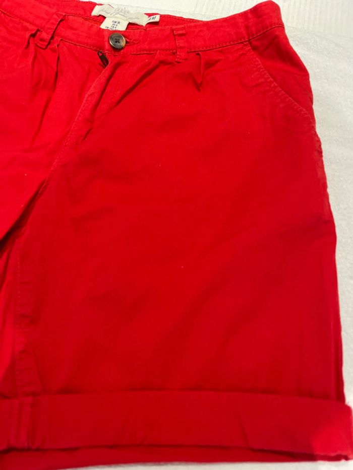 Short rouge H&M - photo numéro 2