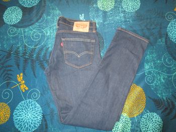 Jean Levi’s 511 homme coupe slim taper fit Taille 40 W31 L34 Bleu (J251)