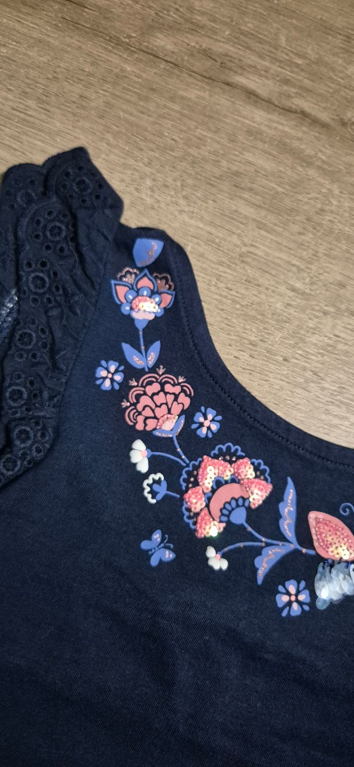 Lot t-shirts MC 24 mois 🌸 🦋 - photo numéro 5