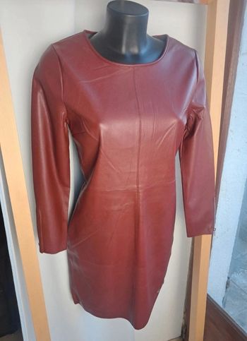 Les petites bombes robe simili T.36/38