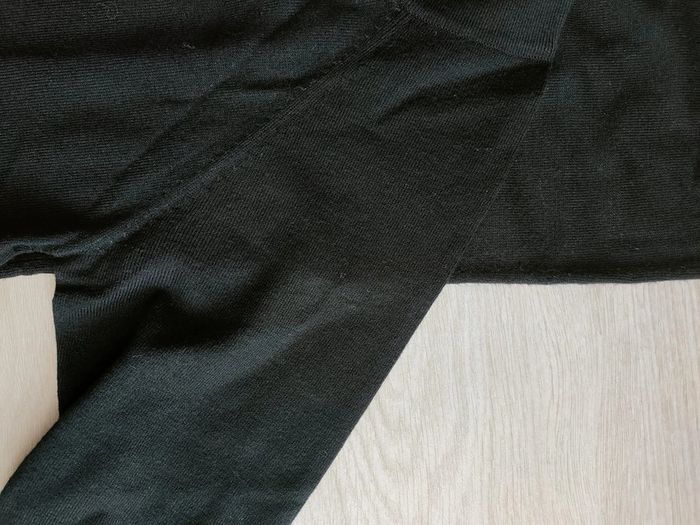 Robe Caroll T40 - Élégance Noire en 85% Viscose ! - photo numéro 6
