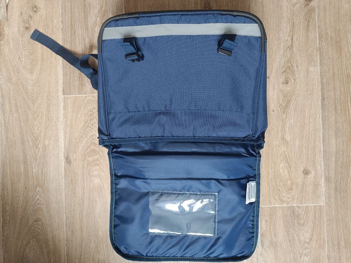 Cartable neuf - photo numéro 5