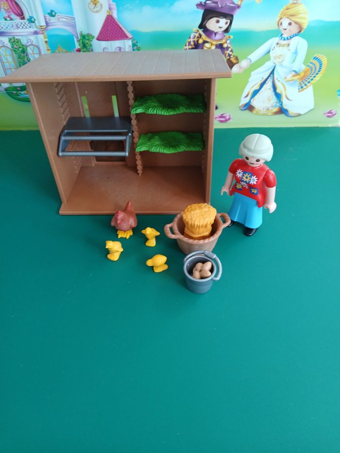 Playmobil fermière et son poulailler - photo numéro 2