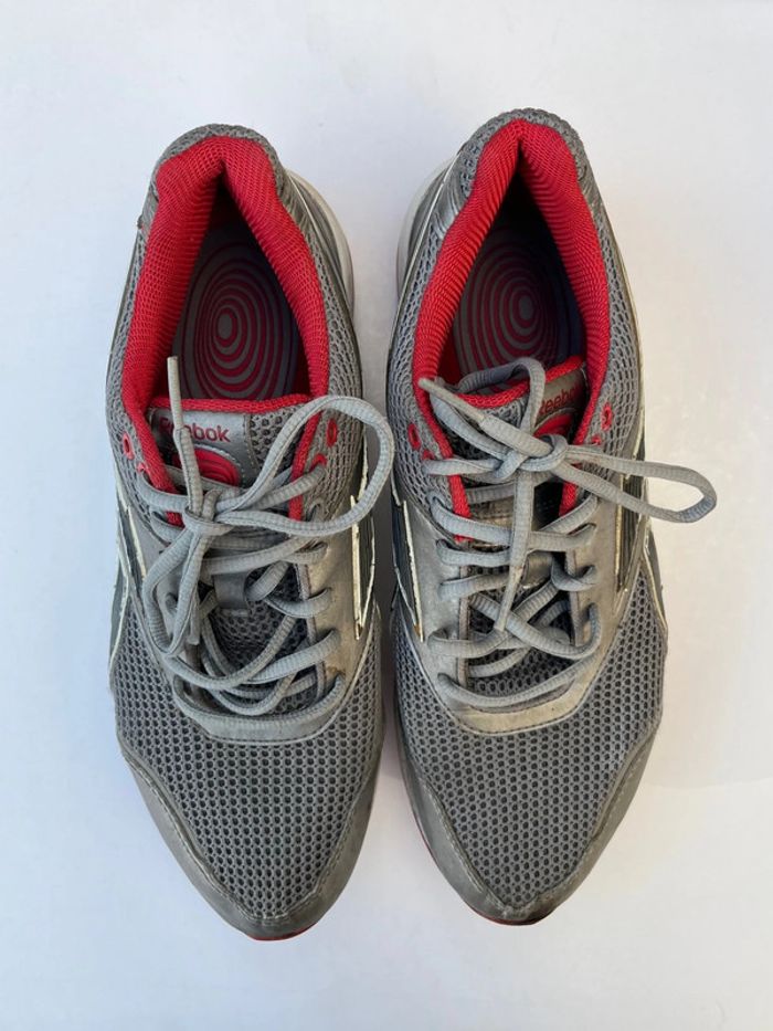 Chaussures de sport Reebok easy tone - gris argenté, rouge et blanc - photo numéro 8