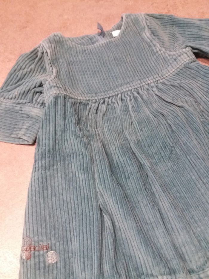 Robe en velours obaïbi 18 mois - photo numéro 2