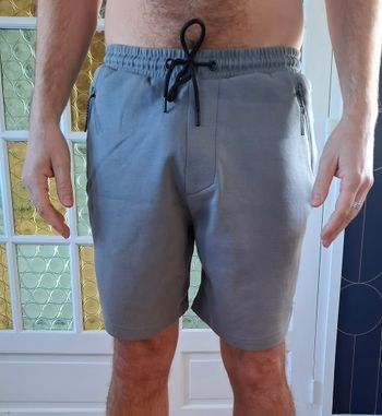 short PULL & BEAR gris