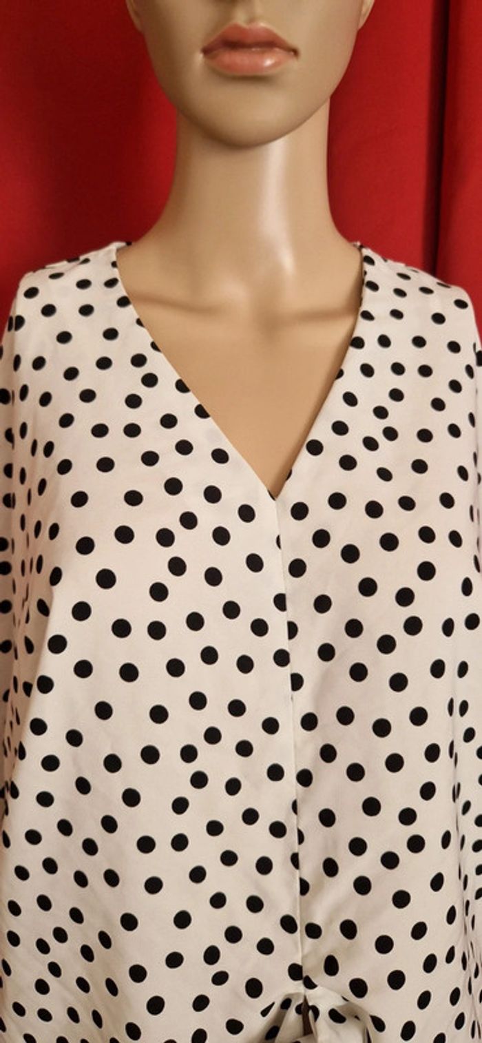 Haut blanc pois noir taille 38 - photo numéro 2