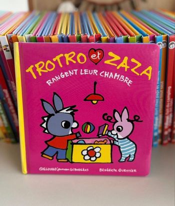 Trotro et zaza rangent leur chambre 