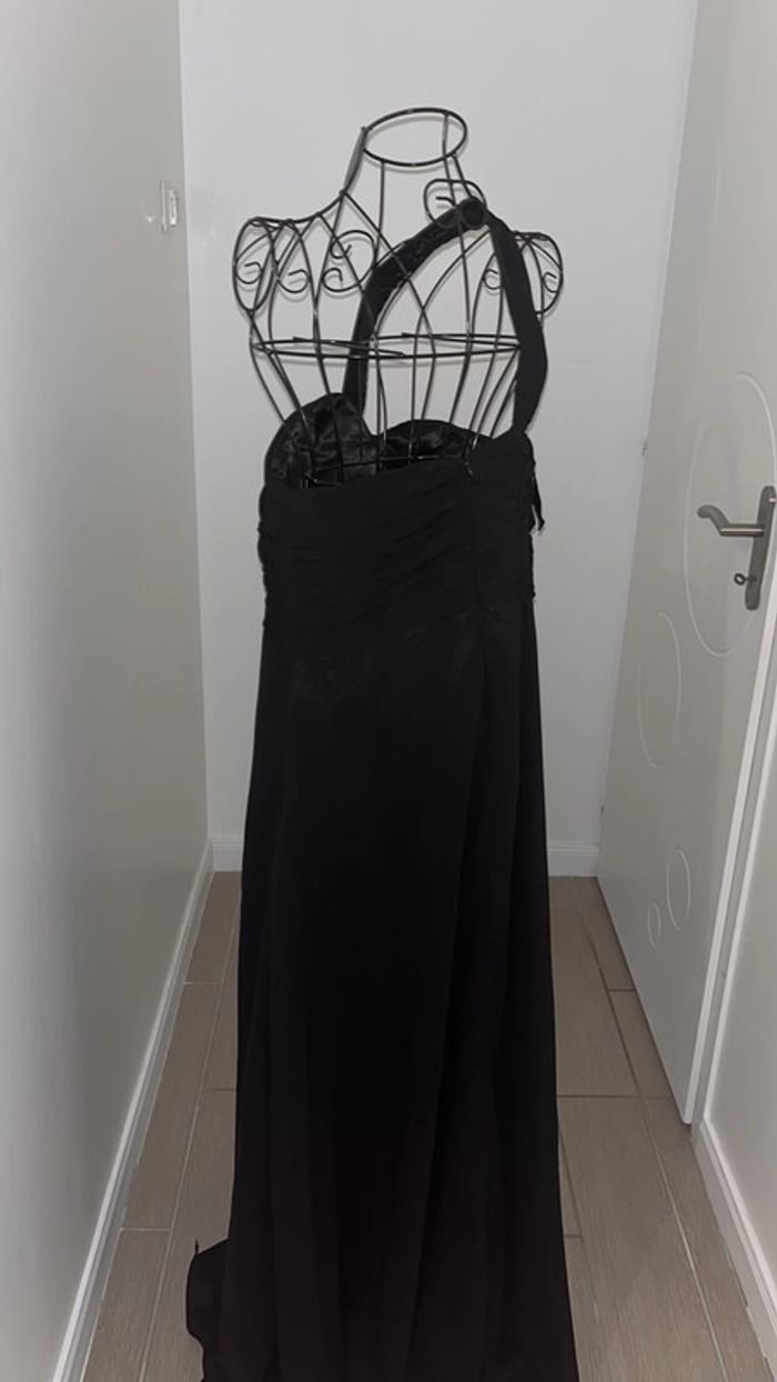 Robe de soirée - photo numéro 3