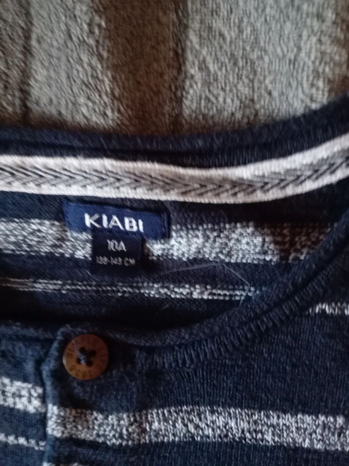 T-shirt taille 10 ans - photo numéro 2