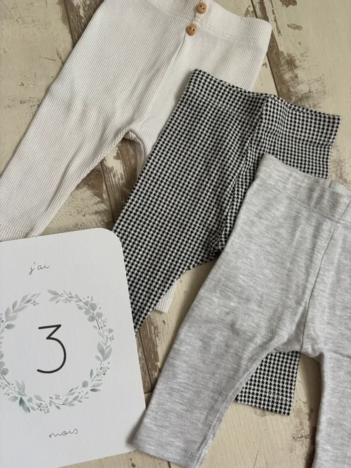 Lot 3 leggings fille Kiabi