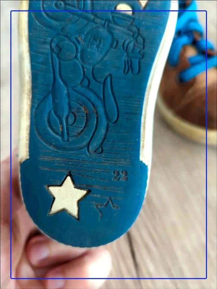 Chaussures taille 22 - photo numéro 6