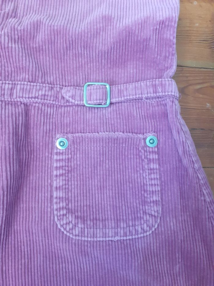 Robe lilas avec diverses poches - photo numéro 2