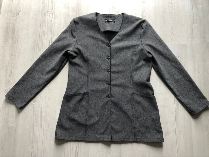 AN10- Ensemble/tailleur veste+pantalon fines rayures mia soana T42-44 peu porté - photo numéro 9