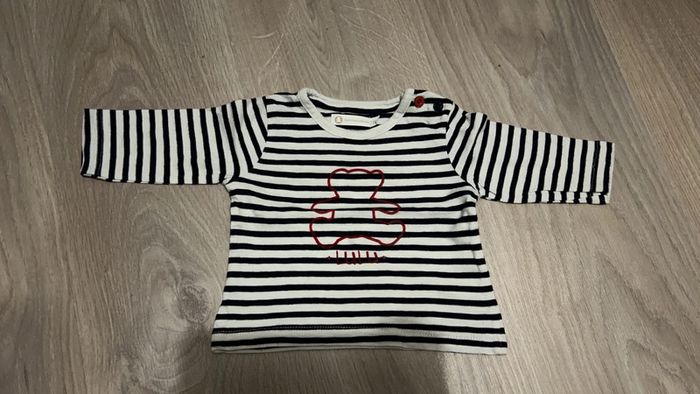 Tee shirt