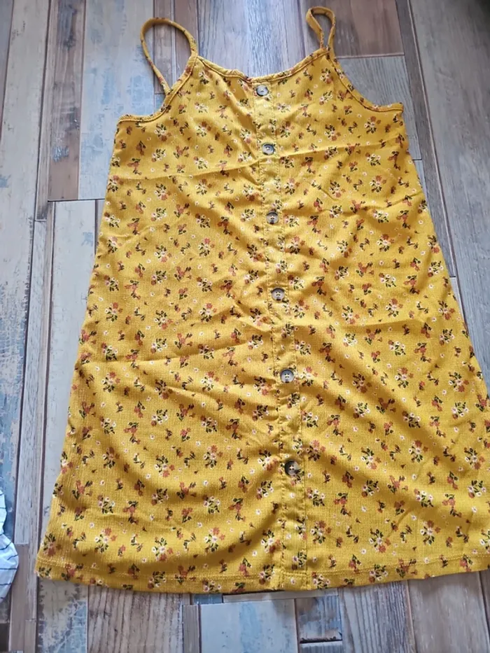 Robe pour fille taille 9 a 10 ans marque inextenso