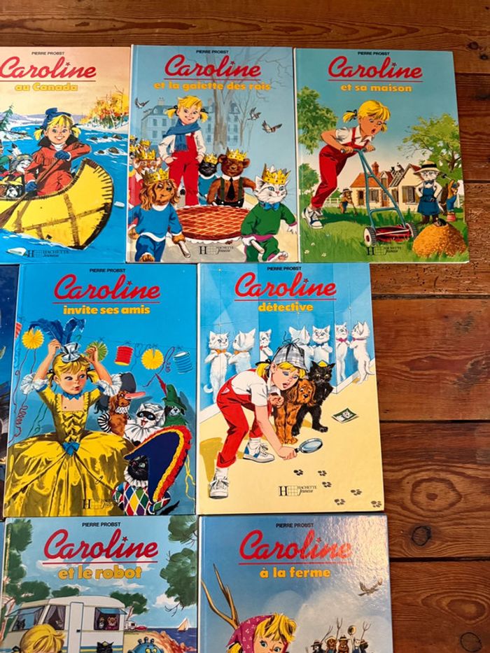 BE - Hachette Jeunesse Lot de 10 livres Caroline bd albums Pierre Probst - photo numéro 3