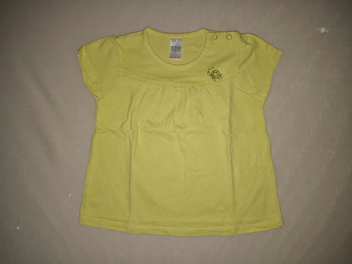 Joli tee-shirt courtes manches 6-9 mois