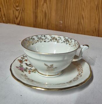 Lot tasses et sous tasse vintage porcelaine Limoges blanche et dorures