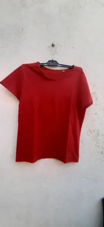 Tee-shirt mixte rouge 3MYX 14 ans col V