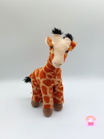 Peluche doudou girafe marron beige WILD REPUBLIC hauteur 28 cm