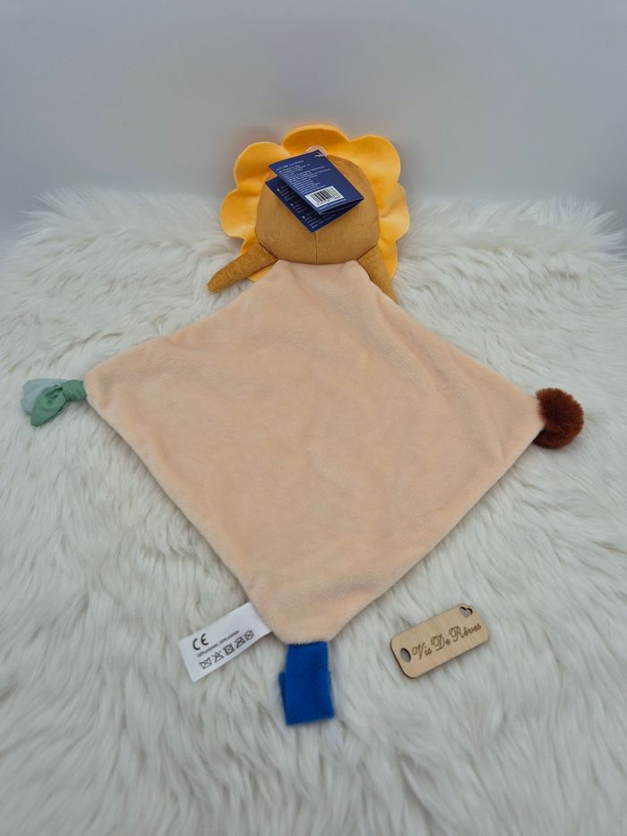 Doudou plat losange Lion Gifi - photo numéro 3